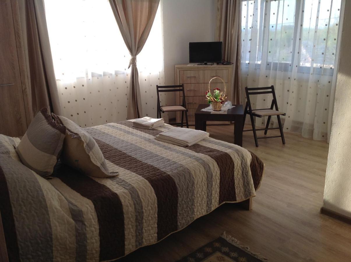 Lodge Laguna *
